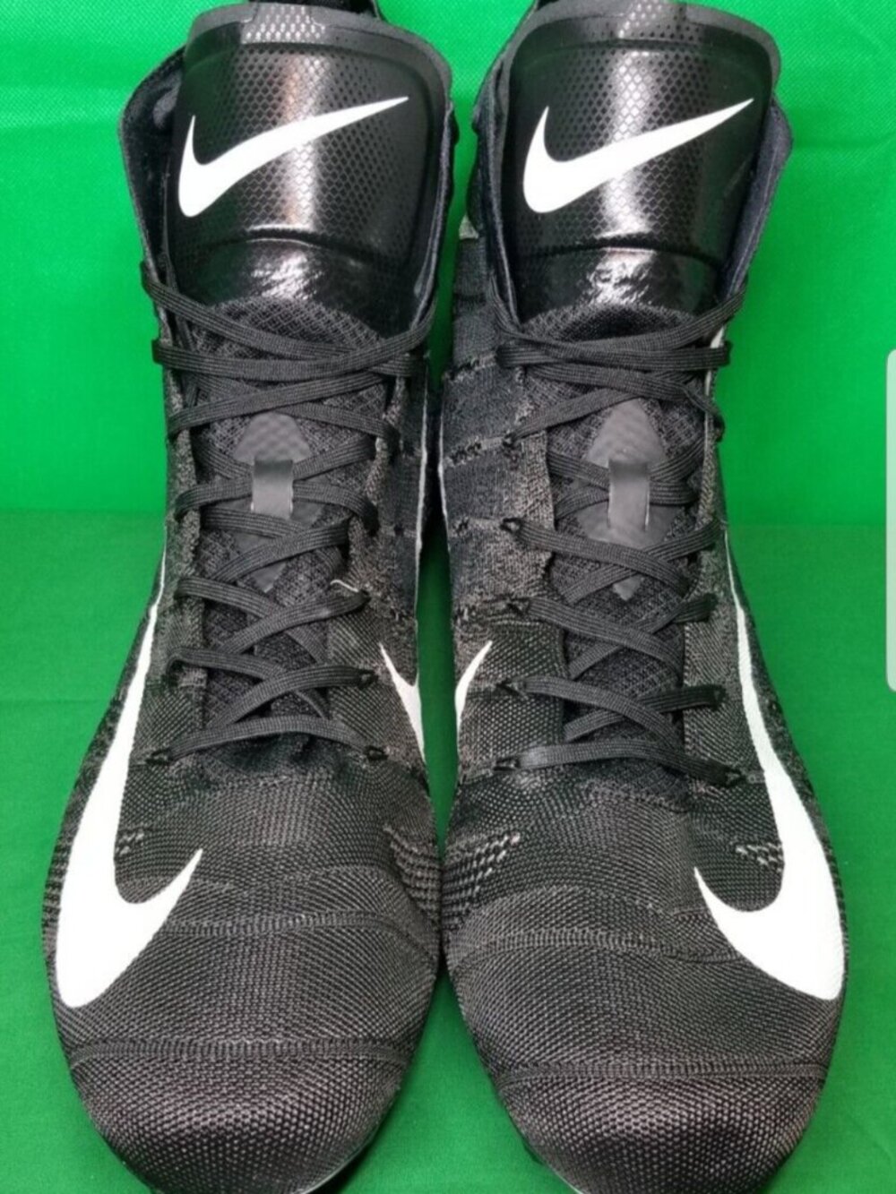 UNTOUCHABLE 3 ELITE FOOTBALL NIKE VAPOR CLEATS Men SIZE 16 WHITE BLACK